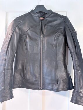 Women’s Black Leather Zip-Front Jacket